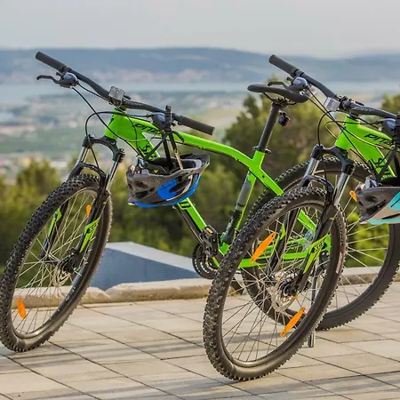 וילה Blue Hill Kaštela