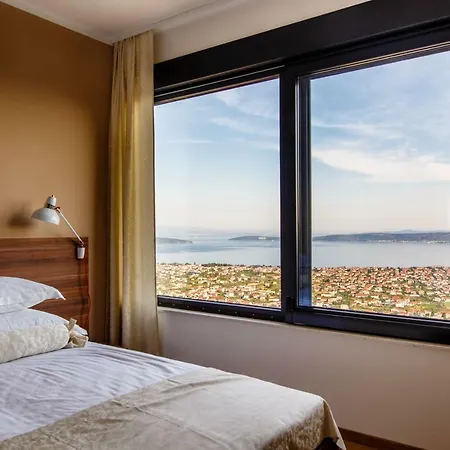 Villa Blue Hill Kastela