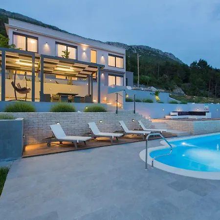Villa Blue Hill *