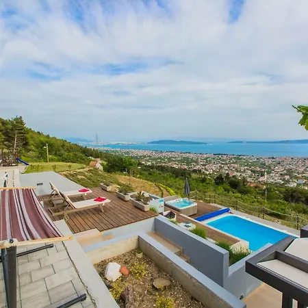 Blue Hill Villa Kastela