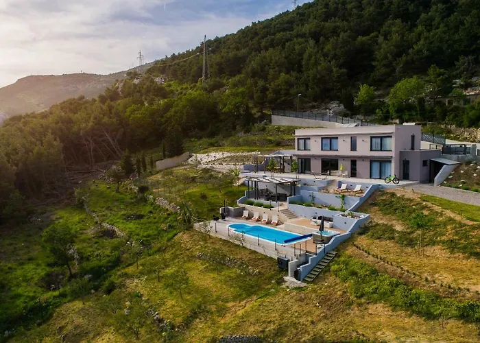 Blue Hill * Kaštela