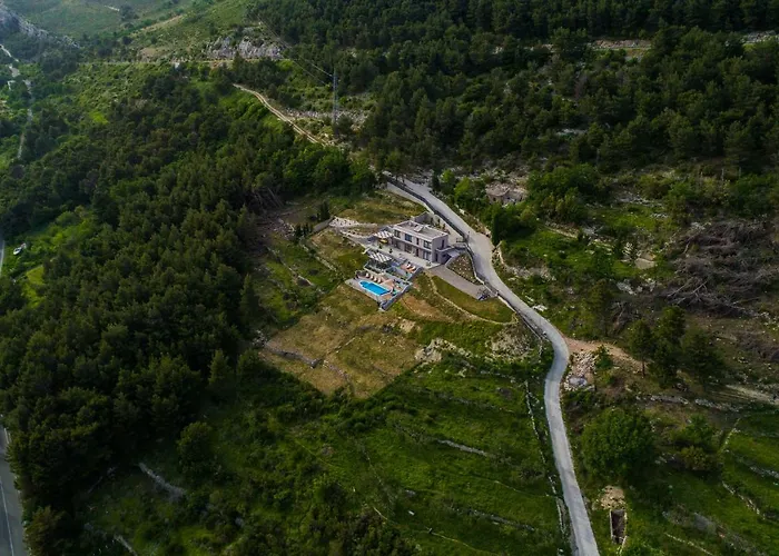 Blue Hill Willa Kaštela